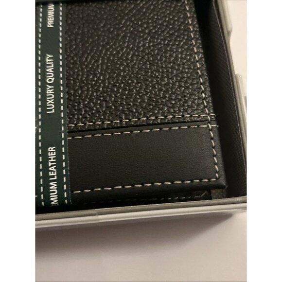 Perry Ellis Portfolio Black Bifold W/removable ID Wallet Sheridan Retails $42.50 - Picture 13 of 14
